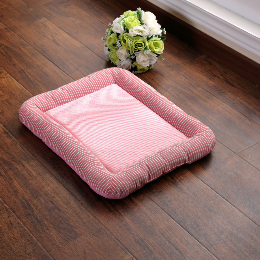 The Kanino Cool Mat — Self-Cooling Dog Mat