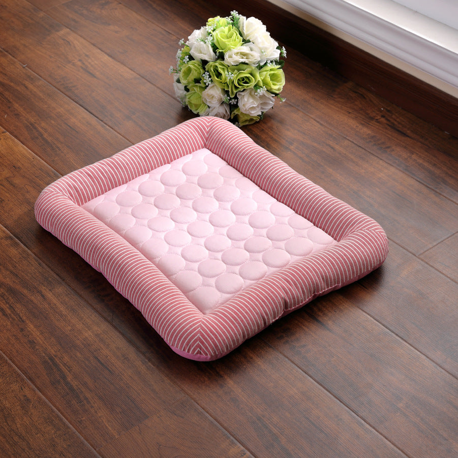 The Kanino Cool Mat — Self-Cooling Dog Mat
